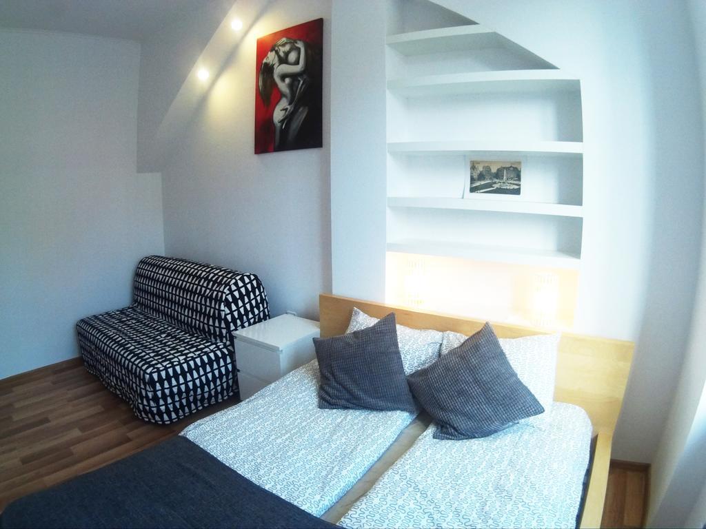 Apartament Przytulny Starowka Old Town Piwna Гданск Екстериор снимка