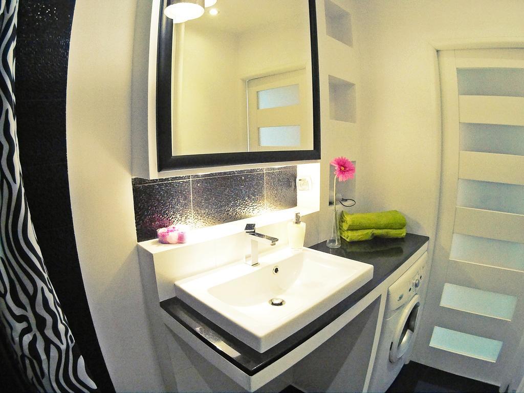 Apartament Przytulny Starowka Old Town Piwna Гданск Екстериор снимка
